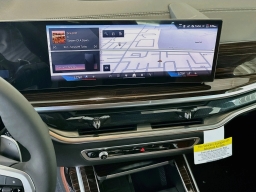 BMW X7 xDrive40i Sports Activity Vehicle 2027