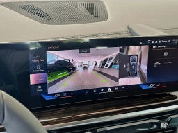 BMW X7 xDrive40i Sports Activity Vehicle 2027