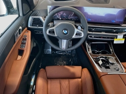 BMW X7 xDrive40i Sports Activity Vehicle 2027