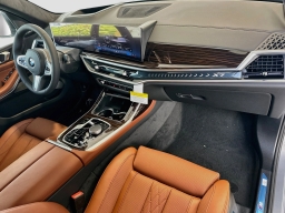 BMW X7 xDrive40i Sports Activity Vehicle 2027