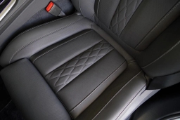 BMW X7 xDrive40i Sports Activity Vehicle 2027