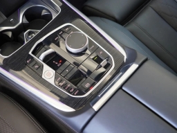 BMW X7 xDrive40i Sports Activity Vehicle 2027