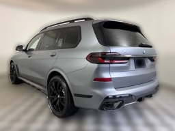 BMW X7 xDrive40i Sports Activity Vehicle 2027