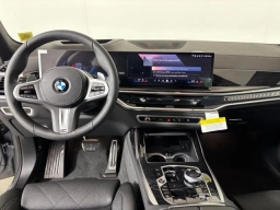 BMW X7 xDrive40i Sports Activity Vehicle 2027