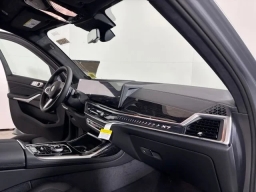 BMW X7 xDrive40i Sports Activity Vehicle 2027