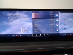 BMW X7 xDrive40i Sports Activity Vehicle 2026