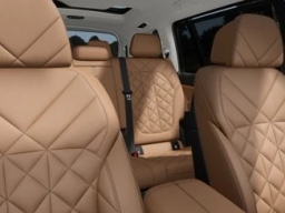 BMW X7 xDrive40i Sports Activity Vehicle 2027