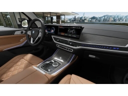 BMW X7 xDrive40i Sports Activity Vehicle 2027