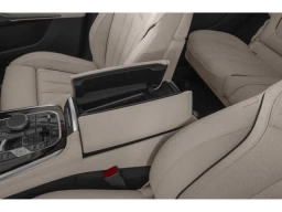 BMW X7 xDrive40i Sports Activity Vehicle 2027