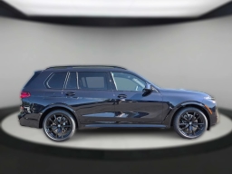 BMW X7 xDrive40i Sports Activity Vehicle 2027