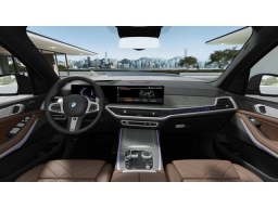 BMW X7 xDrive40i Sports Activity Vehicle 2027