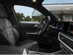 BMW X7 xDrive40i Sports Activity Vehicle 2026