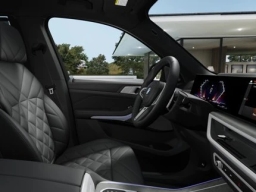 BMW X7 xDrive40i Sports Activity Vehicle 2027