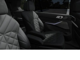 BMW X7 xDrive40i Sports Activity Vehicle 2027