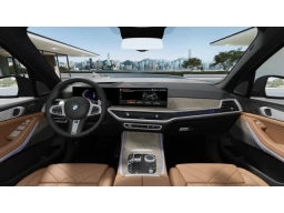 BMW X7 xDrive40i Sports Activity Vehicle 2027
