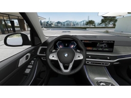 BMW X7 xDrive40i Sports Activity Vehicle 2027