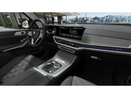 BMW X7 xDrive40i Sports Activity Vehicle 2027