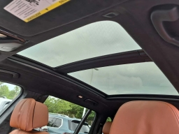 BMW X7 xDrive40i Sports Activity Vehicle 2027