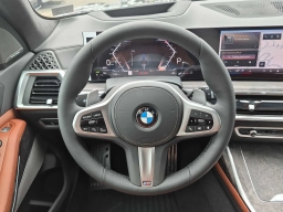 BMW X7 xDrive40i Sports Activity Vehicle 2027