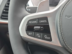 BMW X7 xDrive40i Sports Activity Vehicle 2027