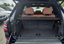 BMW X7 xDrive40i Sports Activity Vehicle 2027
