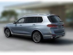 BMW X7 xDrive40i Sports Activity Vehicle 2027