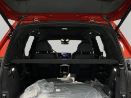 BMW X7 xDrive40i Sports Activity Vehicle 2026