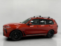 BMW X7 xDrive40i Sports Activity Vehicle 2026