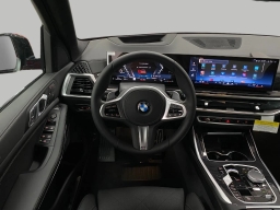 BMW X7 xDrive40i Sports Activity Vehicle 2026