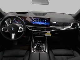 BMW X7 xDrive40i Sports Activity Vehicle 2026