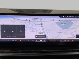 BMW X7 xDrive40i Sports Activity Vehicle 2026