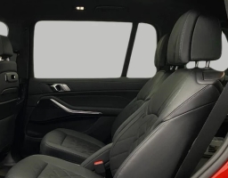 BMW X7 xDrive40i Sports Activity Vehicle 2026