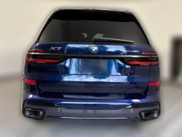 BMW X7 xDrive40i Sports Activity Vehicle 2027