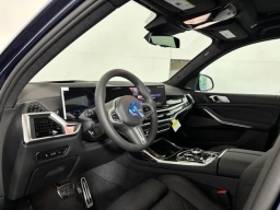 BMW X7 xDrive40i Sports Activity Vehicle 2027