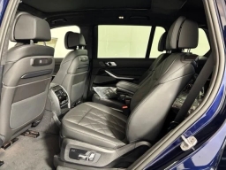 BMW X7 xDrive40i Sports Activity Vehicle 2027