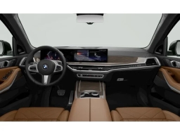 BMW X7 xDrive40i Sports Activity Vehicle 2027