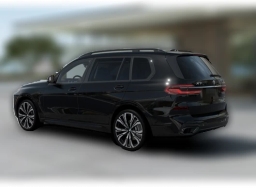 BMW X7 xDrive40i Sports Activity Vehicle 2027