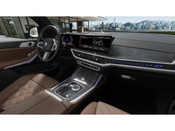 BMW X7 xDrive40i Sports Activity Vehicle 2027
