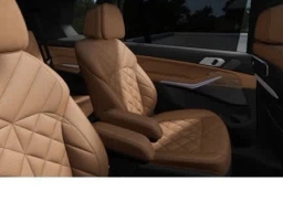 BMW X7 xDrive40i Sports Activity Vehicle 2027