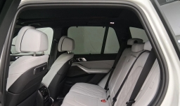 BMW X5 xDrive40i Sports Activity Vehicle 2026