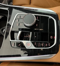 BMW X5 xDrive40i Sports Activity Vehicle 2026