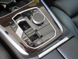 BMW X5 xDrive40i Sports Activity Vehicle 2026
