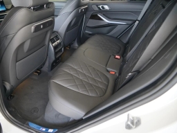 BMW X5 xDrive40i Sports Activity Vehicle 2026