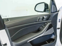 BMW X5 xDrive40i Sports Activity Vehicle 2026