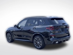 BMW X5 xDrive40i Sports Activity Vehicle 2026