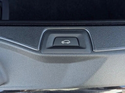 BMW X5 xDrive40i Sports Activity Vehicle 2026