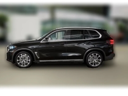 BMW X5 xDrive40i Sports Activity Vehicle 2026