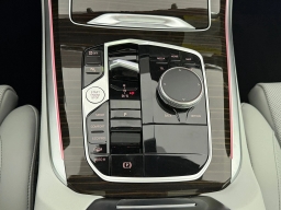 BMW X5 xDrive40i Sports Activity Vehicle 2026