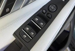 BMW X5 xDrive40i Sports Activity Vehicle 2026
