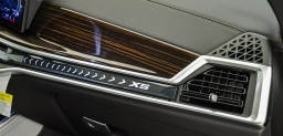 BMW X5 xDrive40i Sports Activity Vehicle 2026